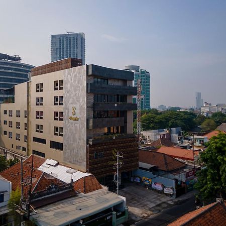 Stay.Vie Hotel Surabaya Eksteriør bilde