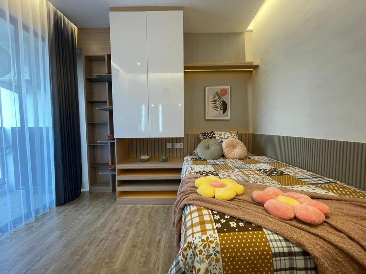 Stay.Vie Hotel Surabaya Eksteriør bilde