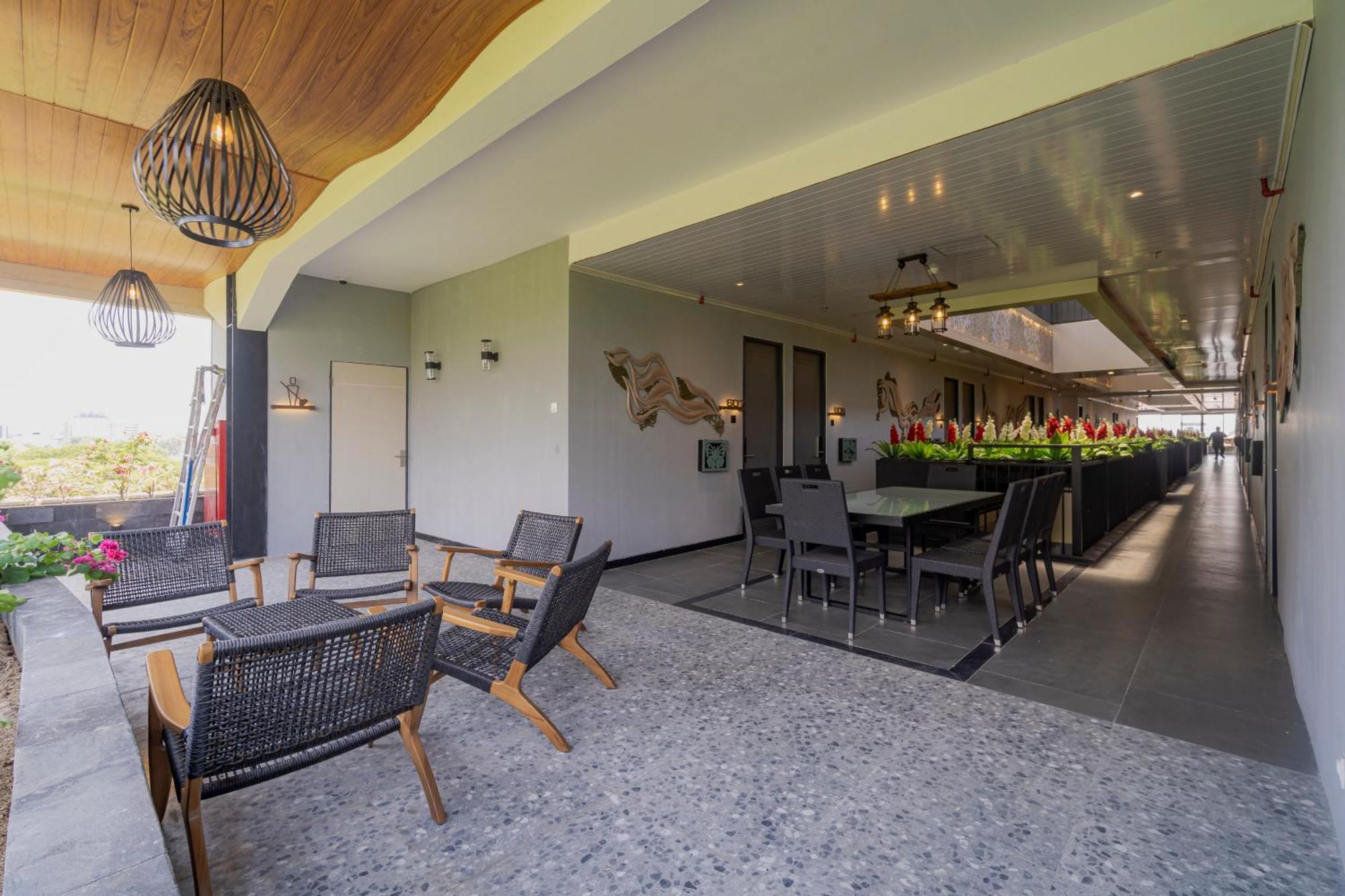 Stay.Vie Hotel Surabaya Eksteriør bilde