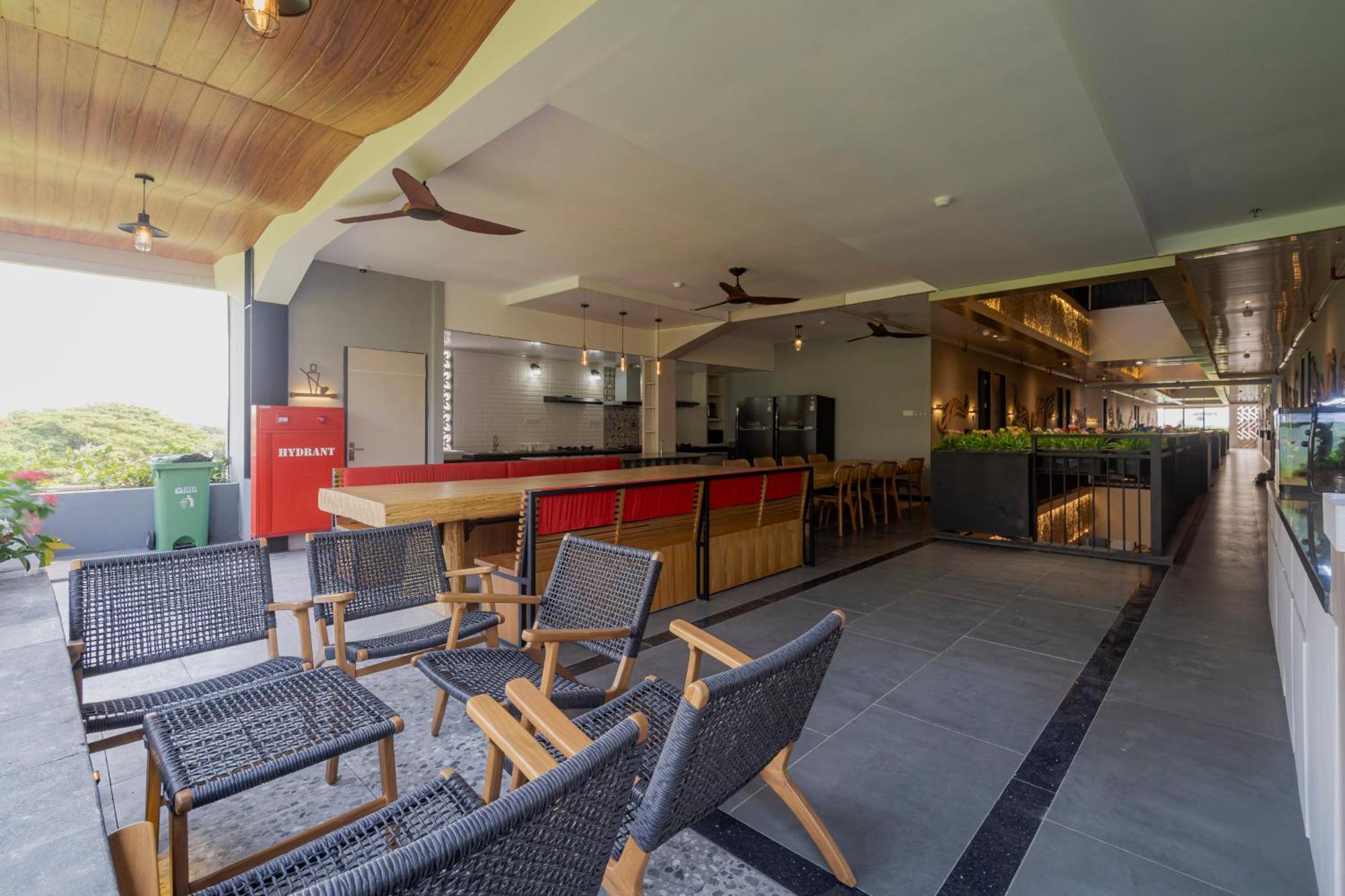 Stay.Vie Hotel Surabaya Eksteriør bilde