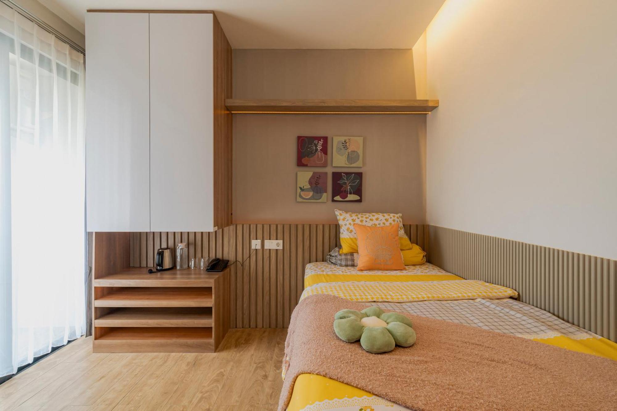 Stay.Vie Hotel Surabaya Eksteriør bilde